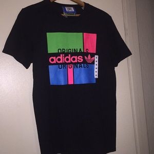 Adidas t-shirt